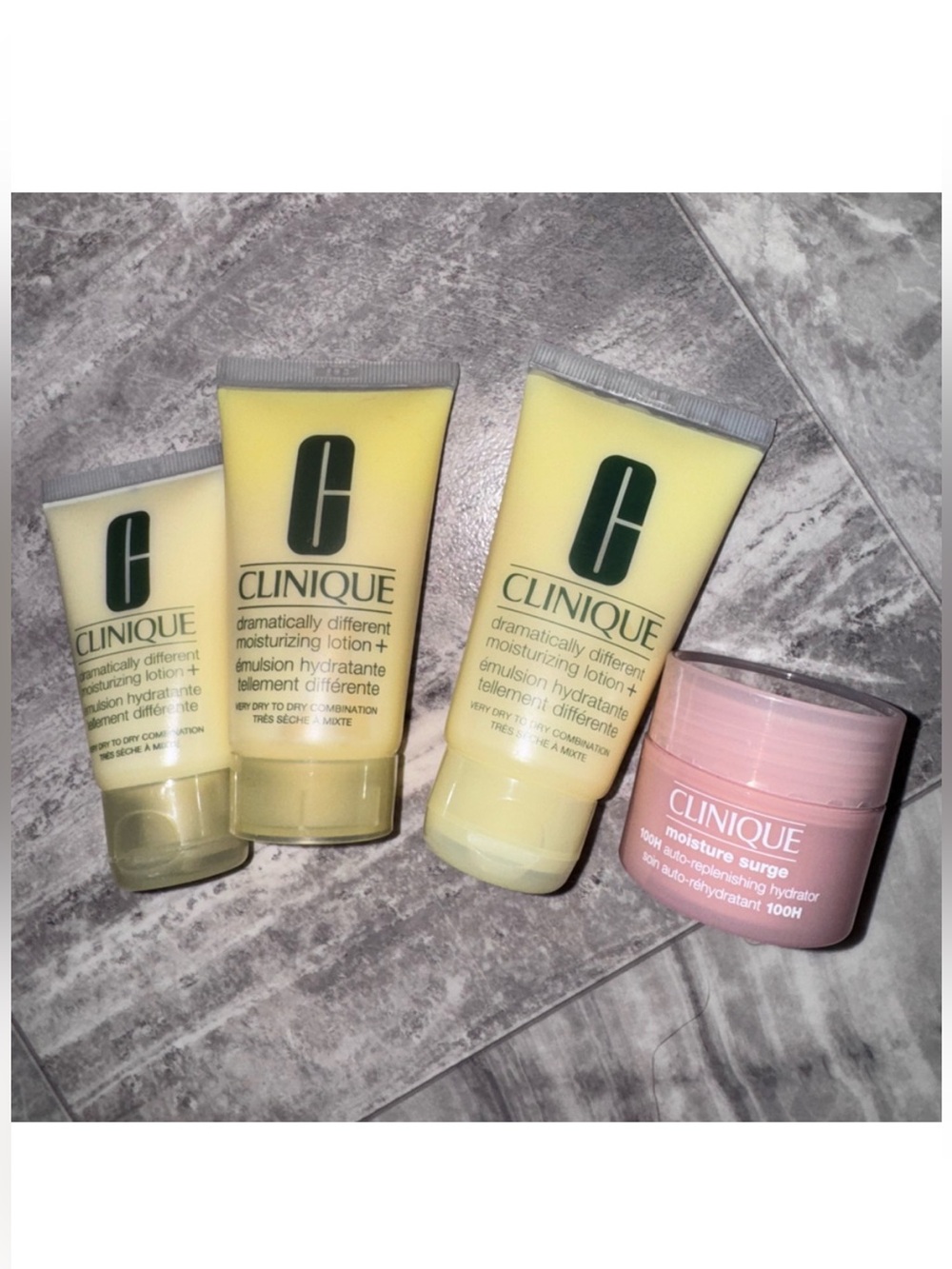 Clinique Dramatically Different Lotion+ Moisture Surge 4 Pc Set
